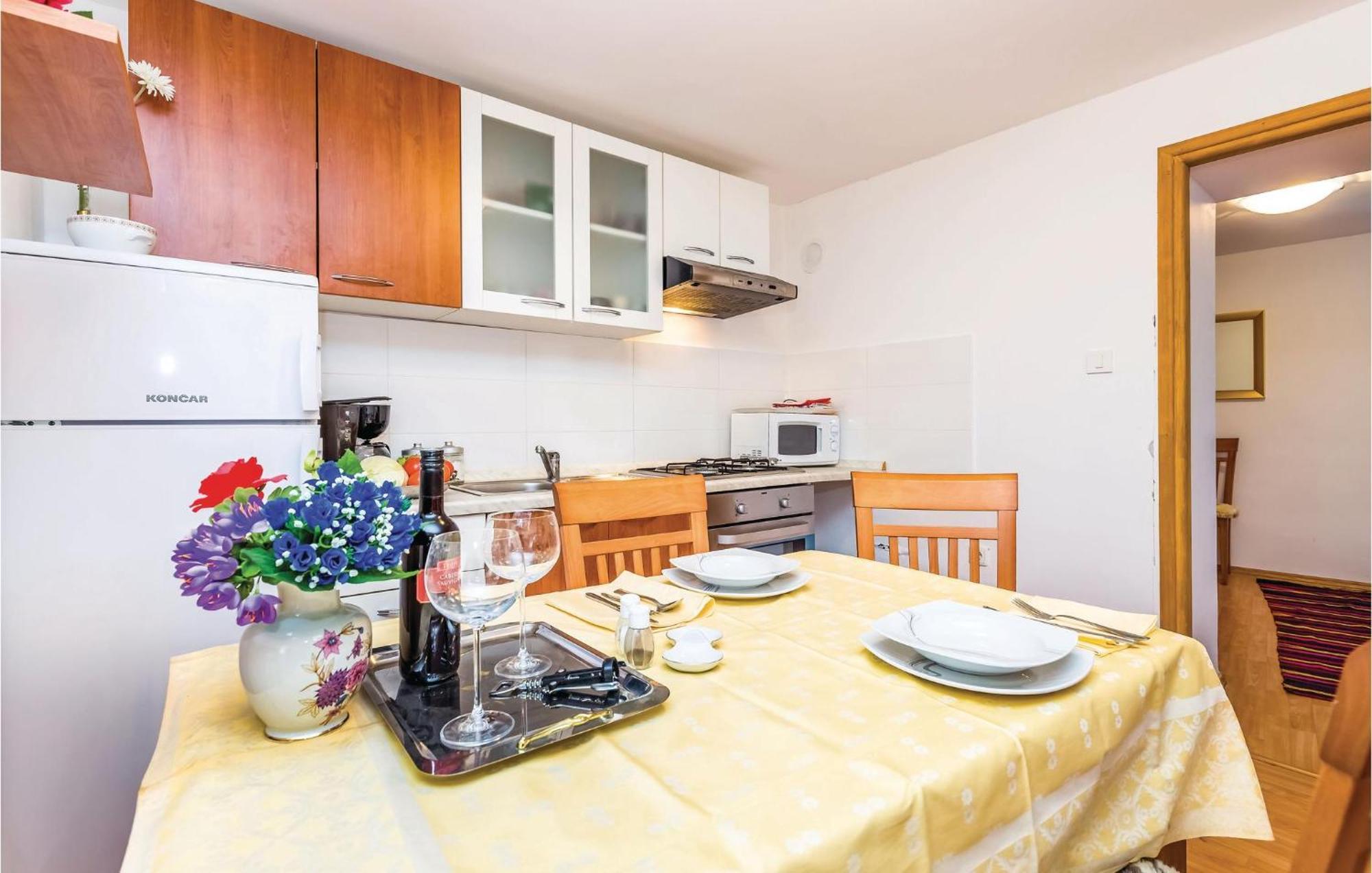 Awesome Apartment In Senj With Wifi المظهر الخارجي الصورة